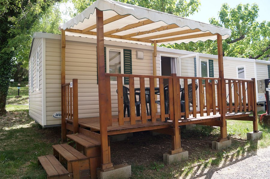 Top 3 des campings avec piscine en Ardèche